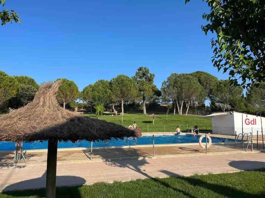 Agradable Casa Con Chimenea Interior Y Barbacoa. Villa Graja de Iniesta Bagian luar foto