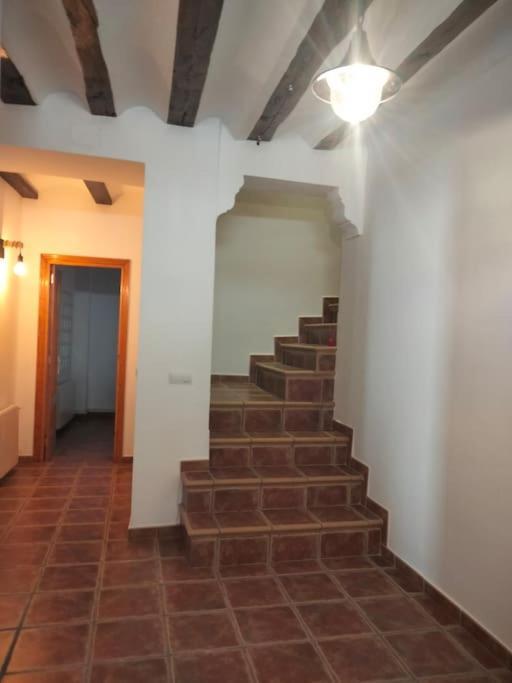 Agradable Casa Con Chimenea Interior Y Barbacoa. Villa Graja de Iniesta Bagian luar foto